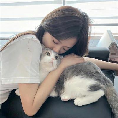古堡女魔君